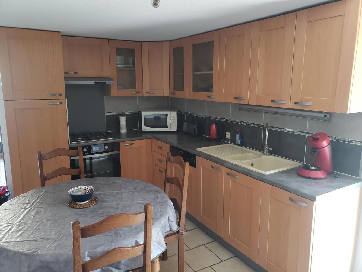 Appartement T2 Chez Seb Et Claire La Bathie Экстерьер фото