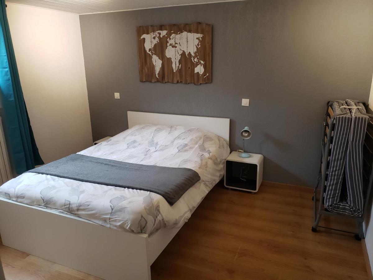 Appartement T2 Chez Seb Et Claire La Bathie Экстерьер фото