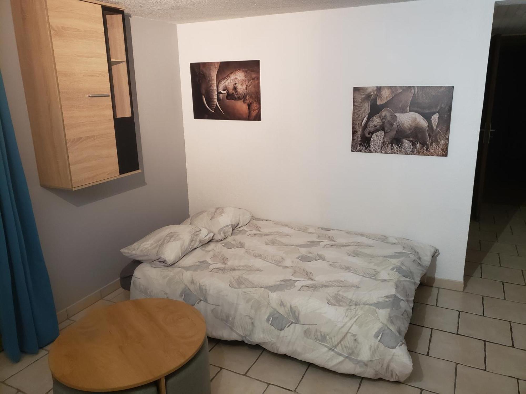 Appartement T2 Chez Seb Et Claire La Bathie Экстерьер фото